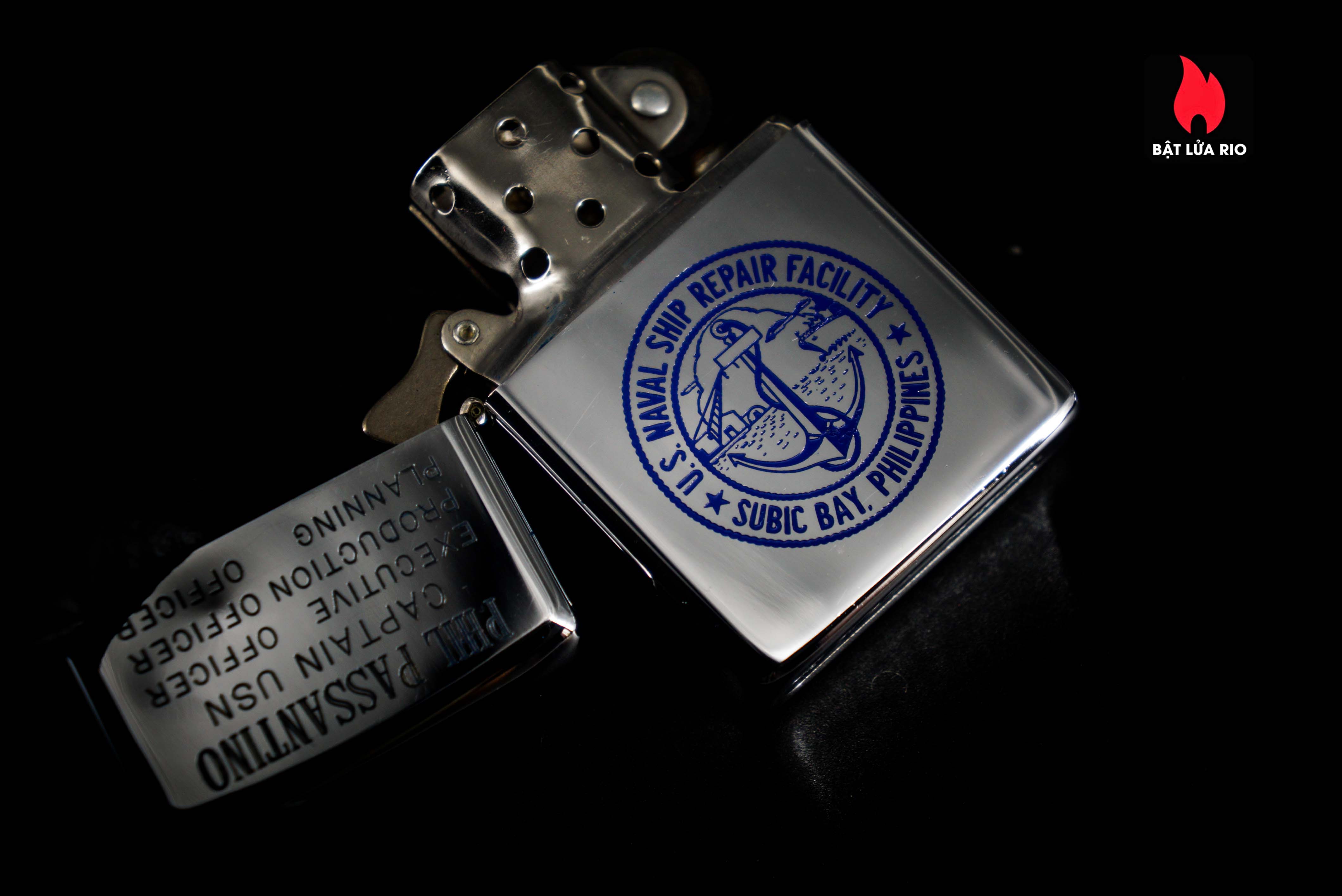 Zippo Xưa 1974 – Us Naval Ship Repair Facility – H.M.Dejarnette Captian 13