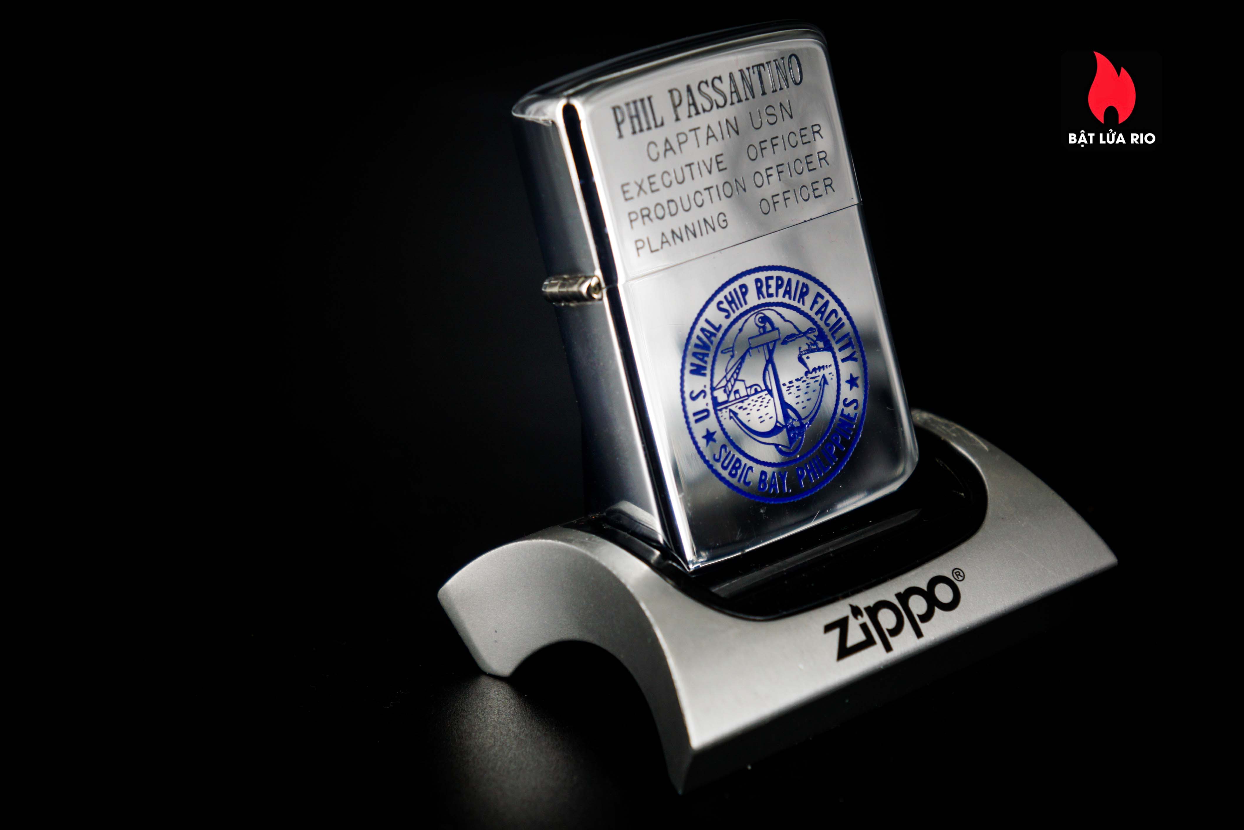 Zippo Xưa 1974 – Us Naval Ship Repair Facility – H.M.Dejarnette Captian