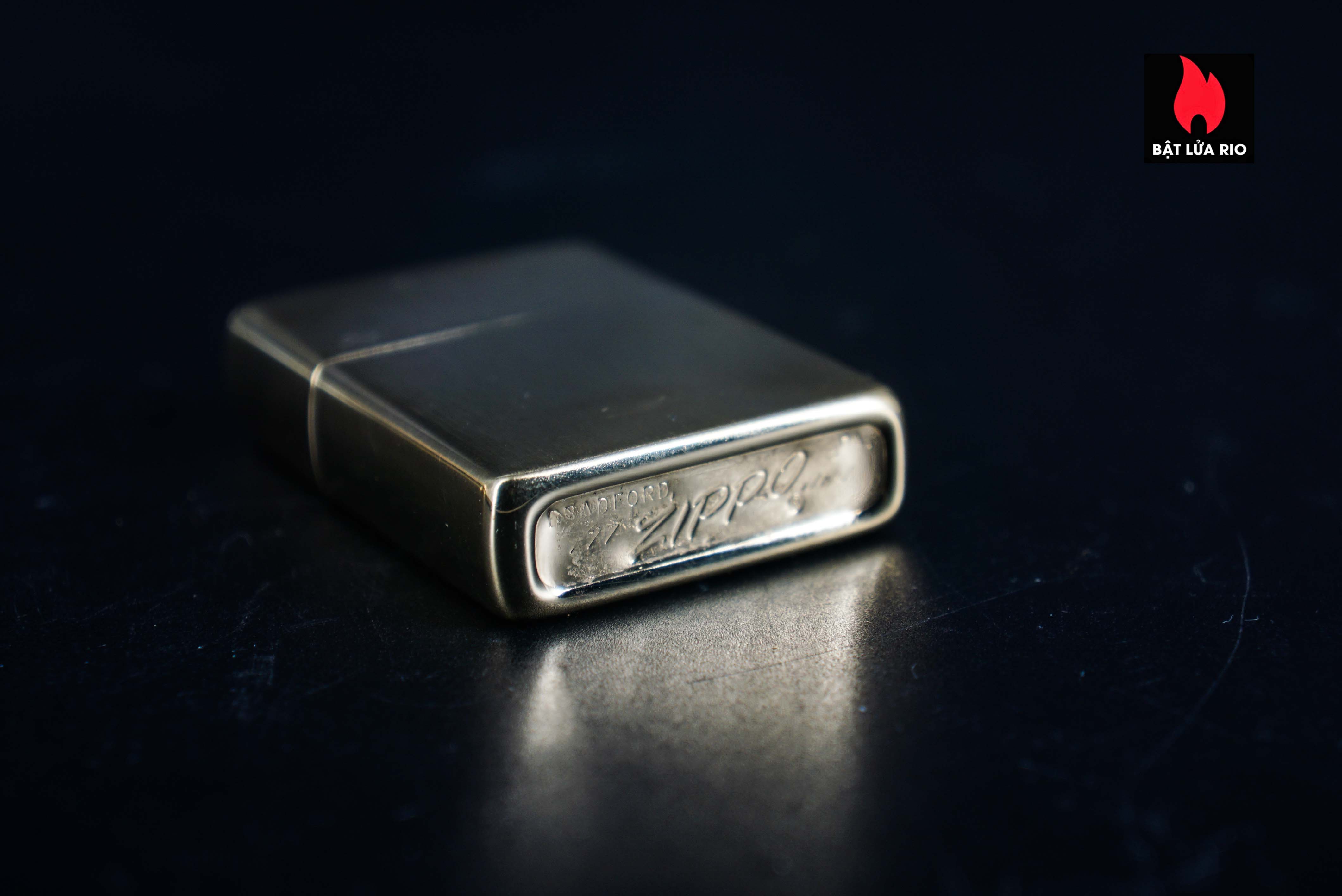 Zippo Xưa 1976 – Gold Plate Golden Elegance – Diagonal Swirl 11