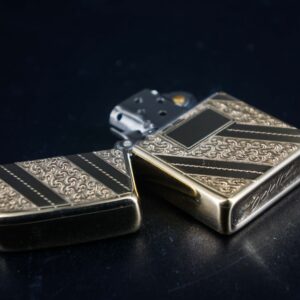 Zippo Xưa 1976 – Gold Plate Golden Elegance – Diagonal Swirl 13