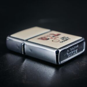 Zippo Xưa 1985 – Zippo Ultralite – U OF L NACC Champs 4