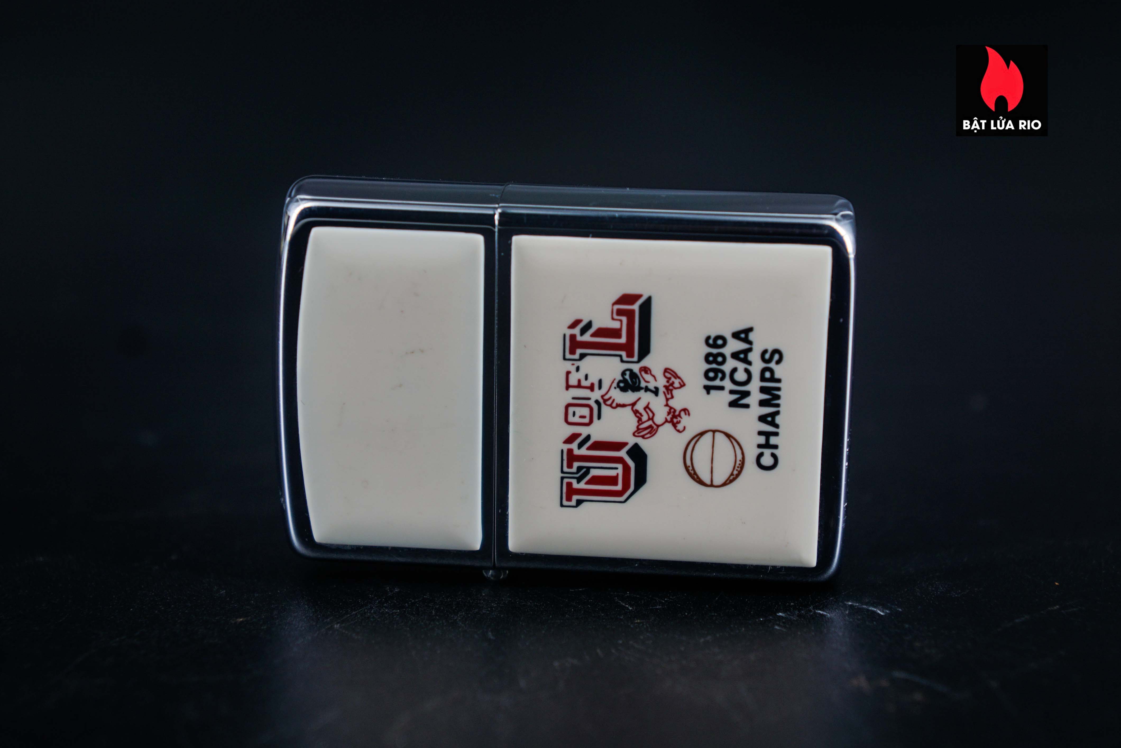 Zippo Xưa 1985 – Zippo Ultralite – U OF L NACC Champs 6