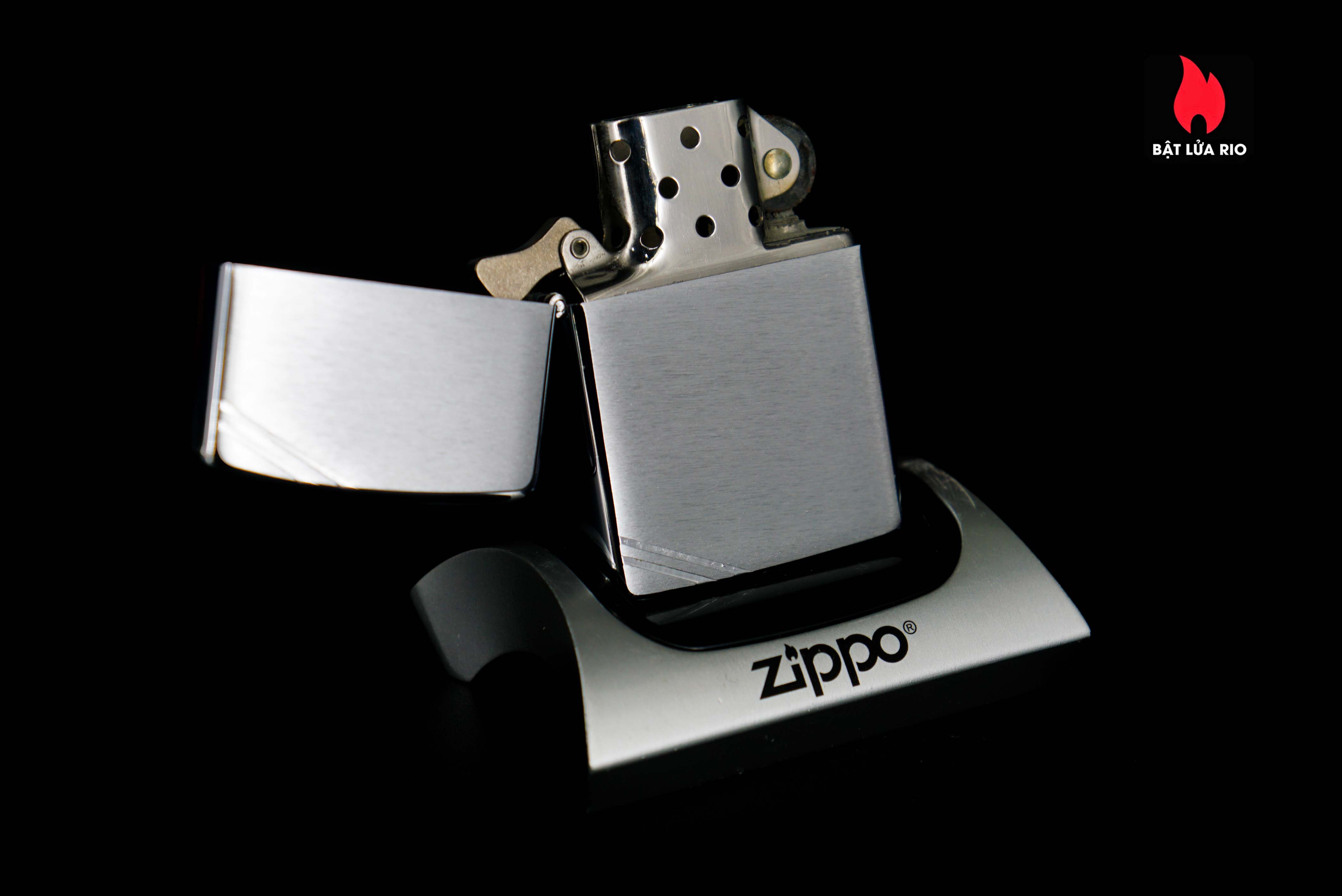 Hiếm – Zippo Chu Niên 1932-1982 – Brushed Chrome – Commemorative 1932-1982 50th Anniversary 13