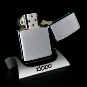 Hiếm – Zippo Chu Niên 1932-1982 – Brushed Chrome – Commemorative 1932-1982 50th Anniversary 14