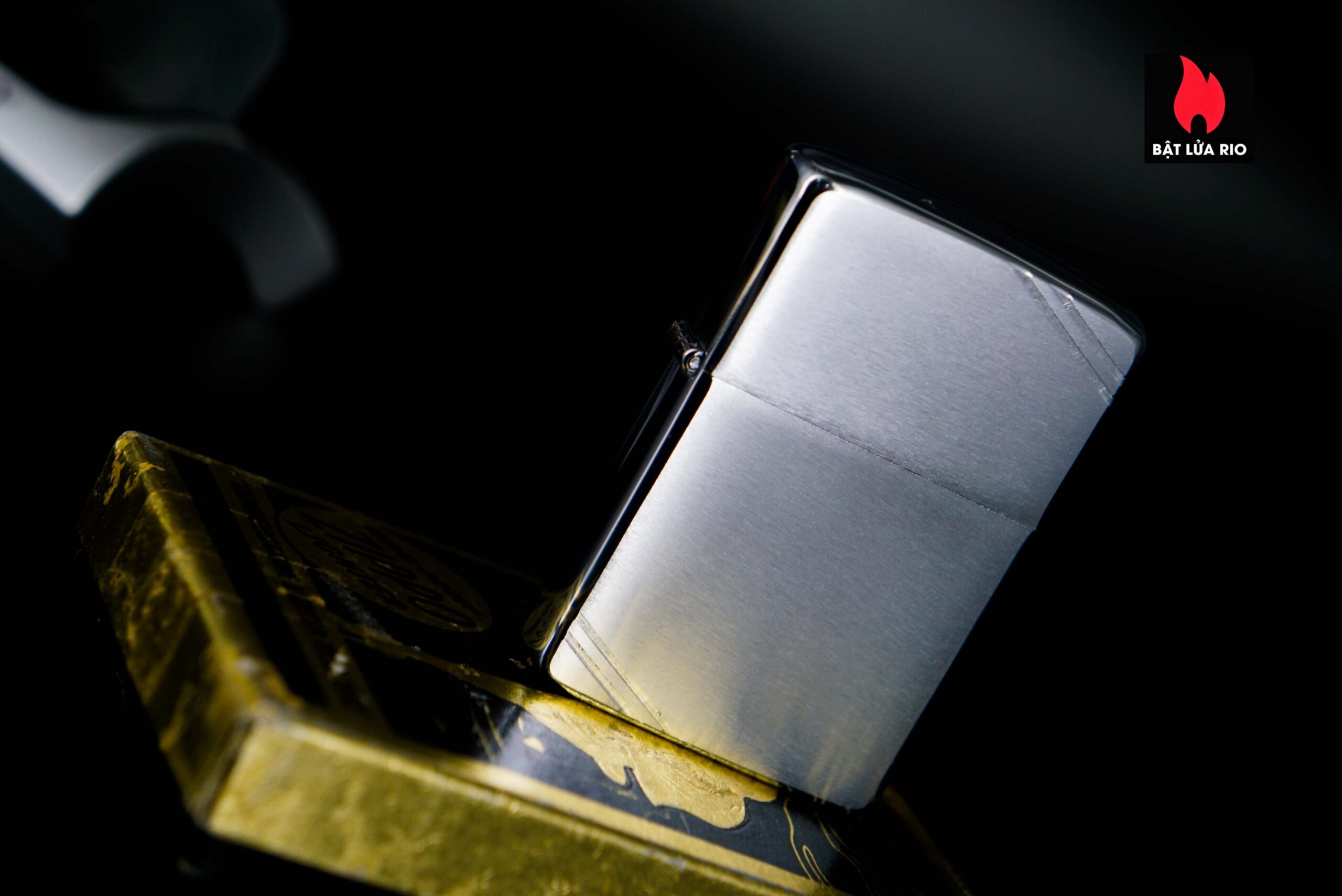 Hiếm – Zippo Chu Niên 1932-1982 – Brushed Chrome – Commemorative