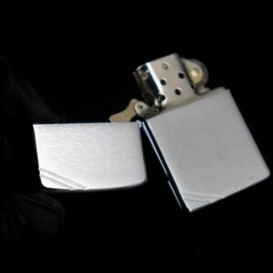 Hiếm – Zippo Chu Niên 1932-1982 – Brushed Chrome – Commemorative 1932-1982 50th Anniversary 7