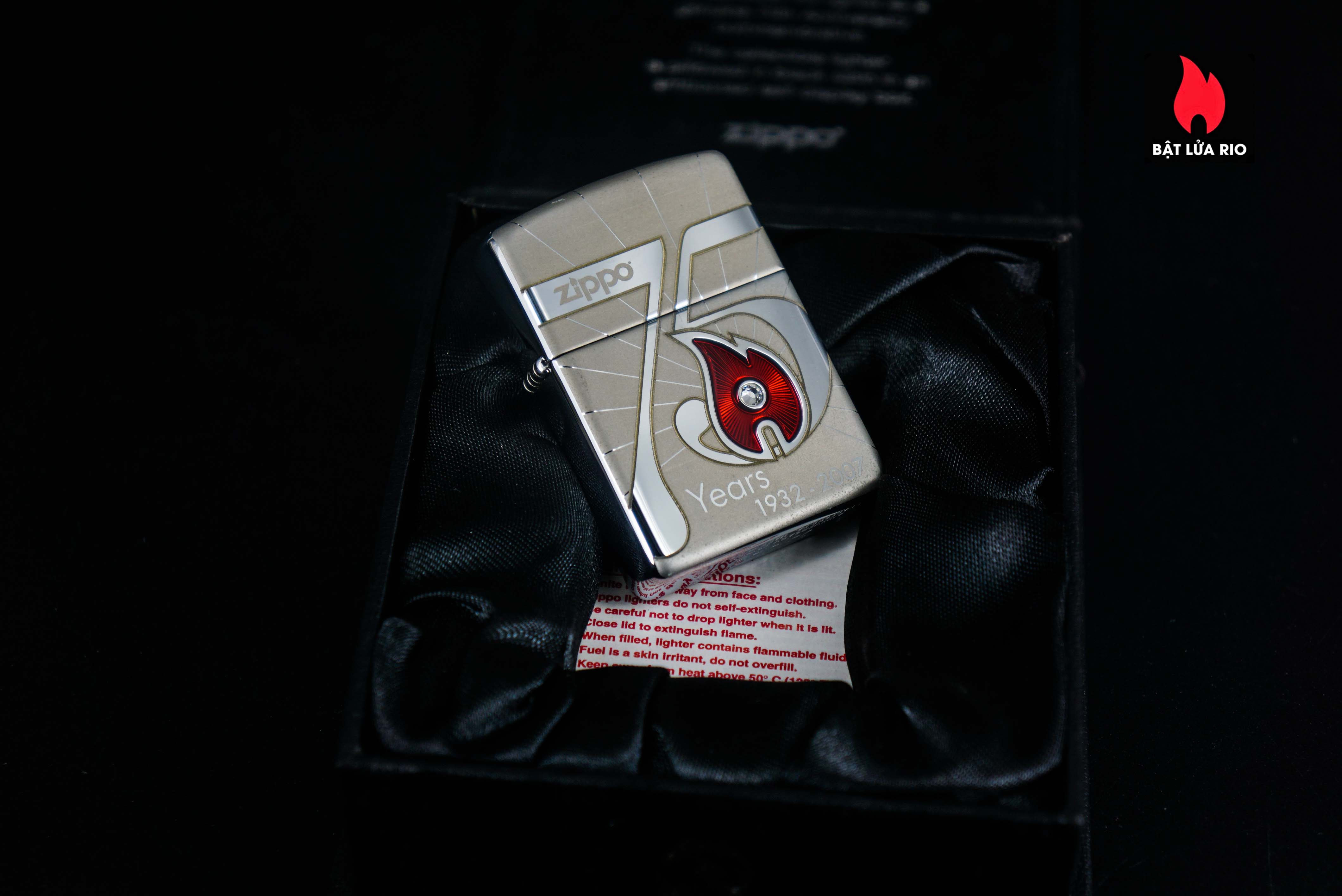 Zippo 2007 – 75th Anniversary Edition – USA – Limited USA 1 Of 14.000 10