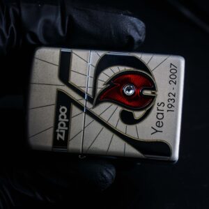 Zippo 2007 – 75th Anniversary Edition – USA – Limited USA 1 Of 14.000 11