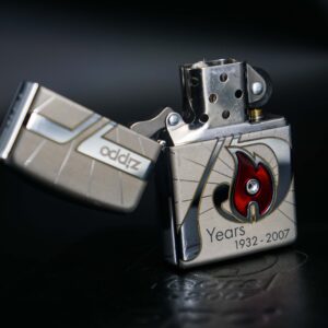 Zippo 2007 – 75th Anniversary Edition – USA – Limited USA 1 Of 14.000 12