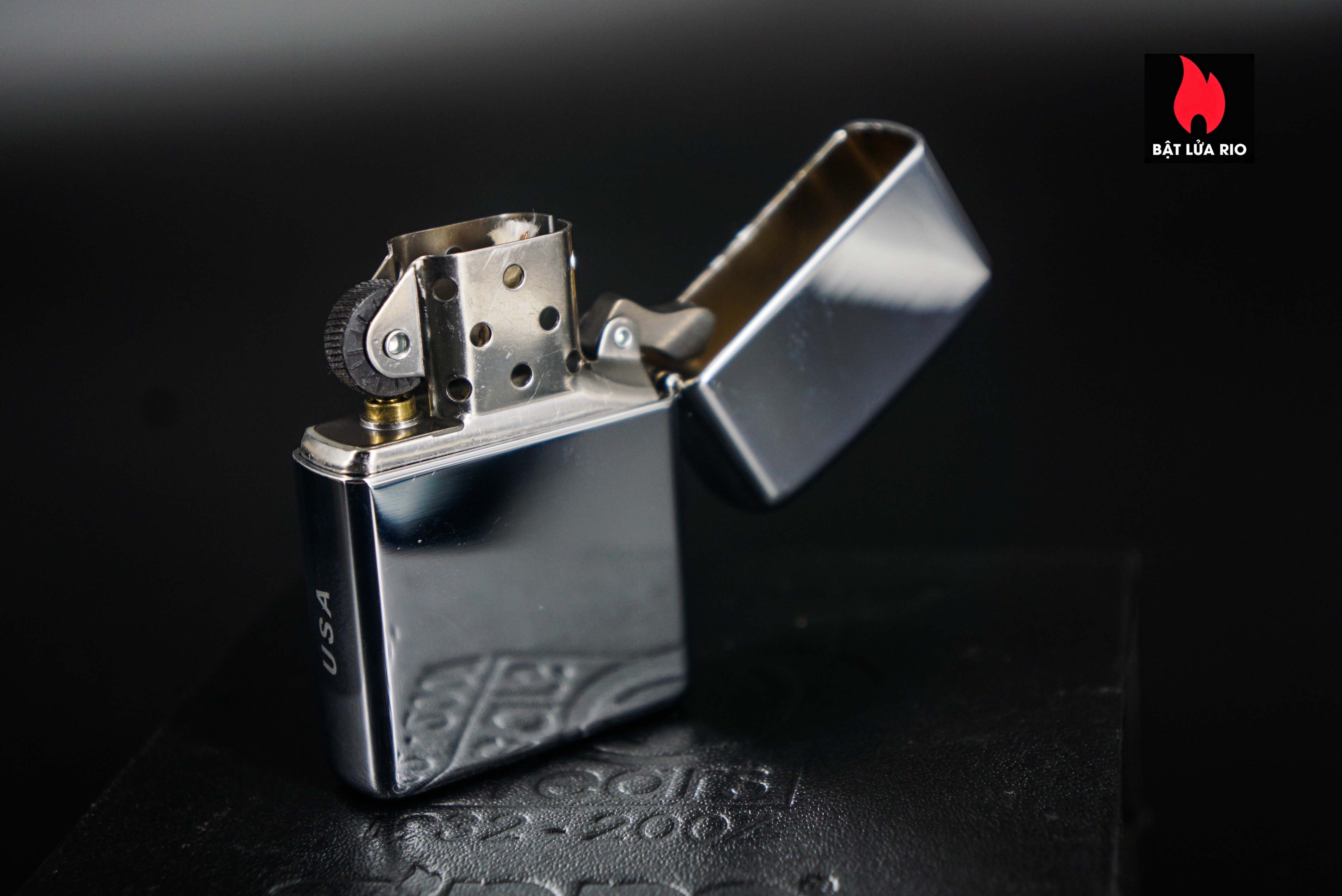 Zippo 2007 – 75th Anniversary Edition – USA – Limited USA 1 Of 14.000 14