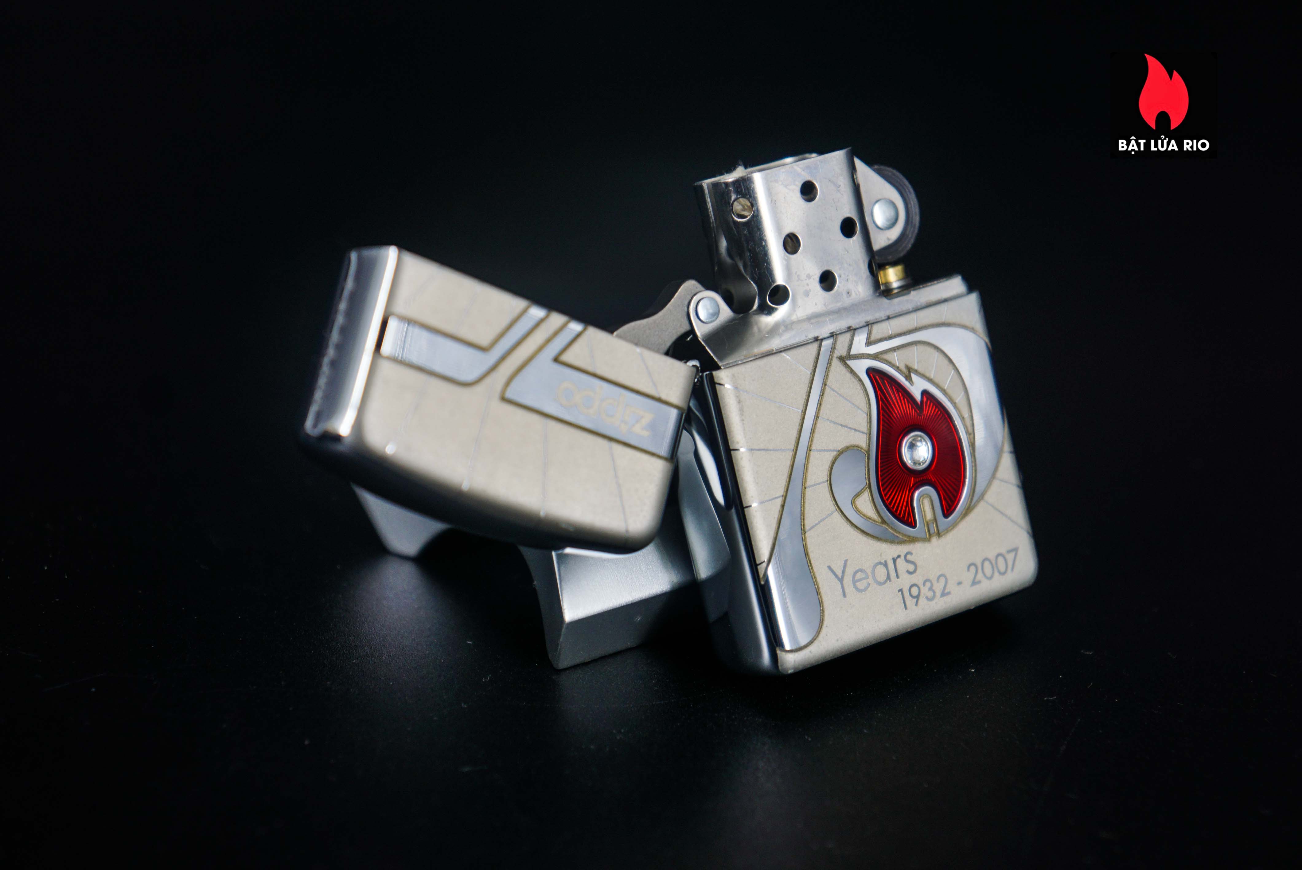 Zippo 2007 – 75th Anniversary Edition – USA – Limited USA 1 Of 14.000 3