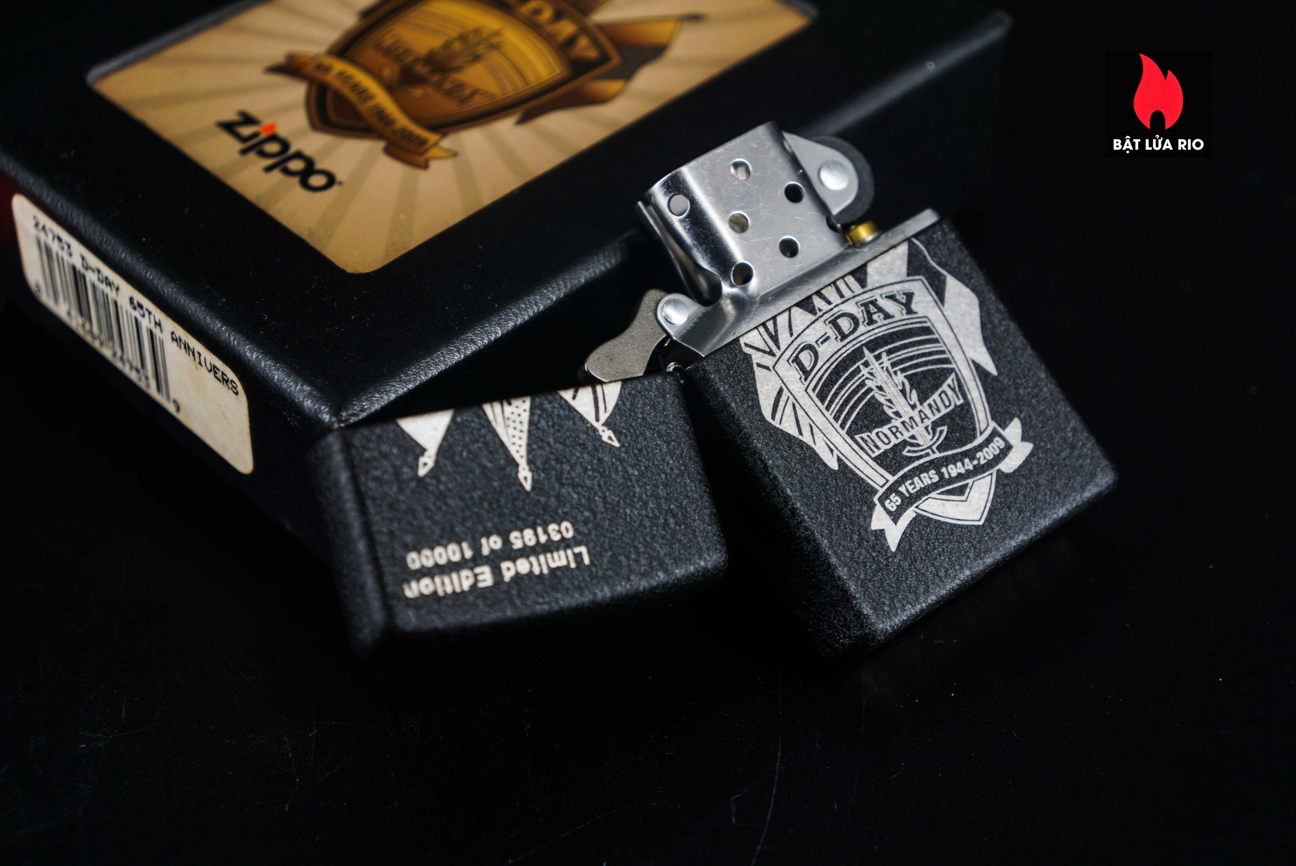 Zippo 2009 – D-Day 65th Anniversary Commemorative – Sand Of Normandy – Limited Edition 03195 of 10.000 2