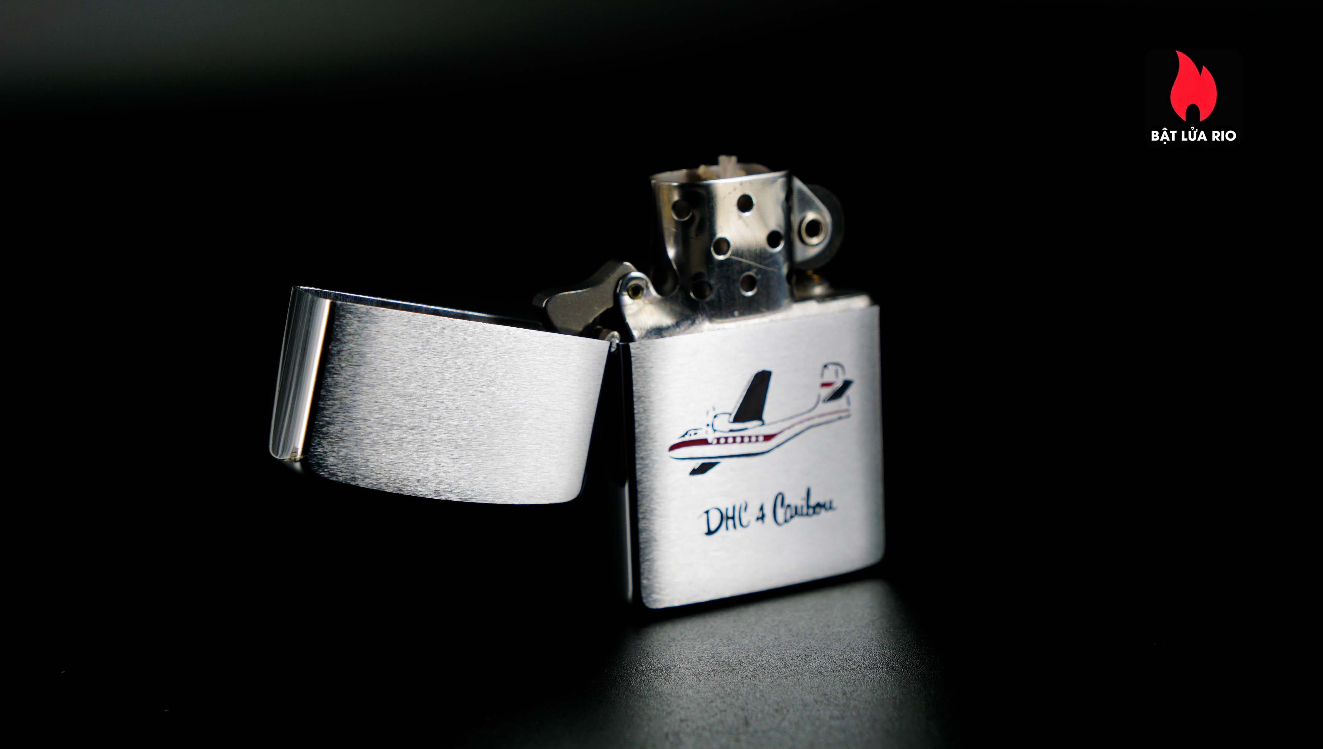 Zippo Canada 1959-1963 – DHC 4 Caribou 10