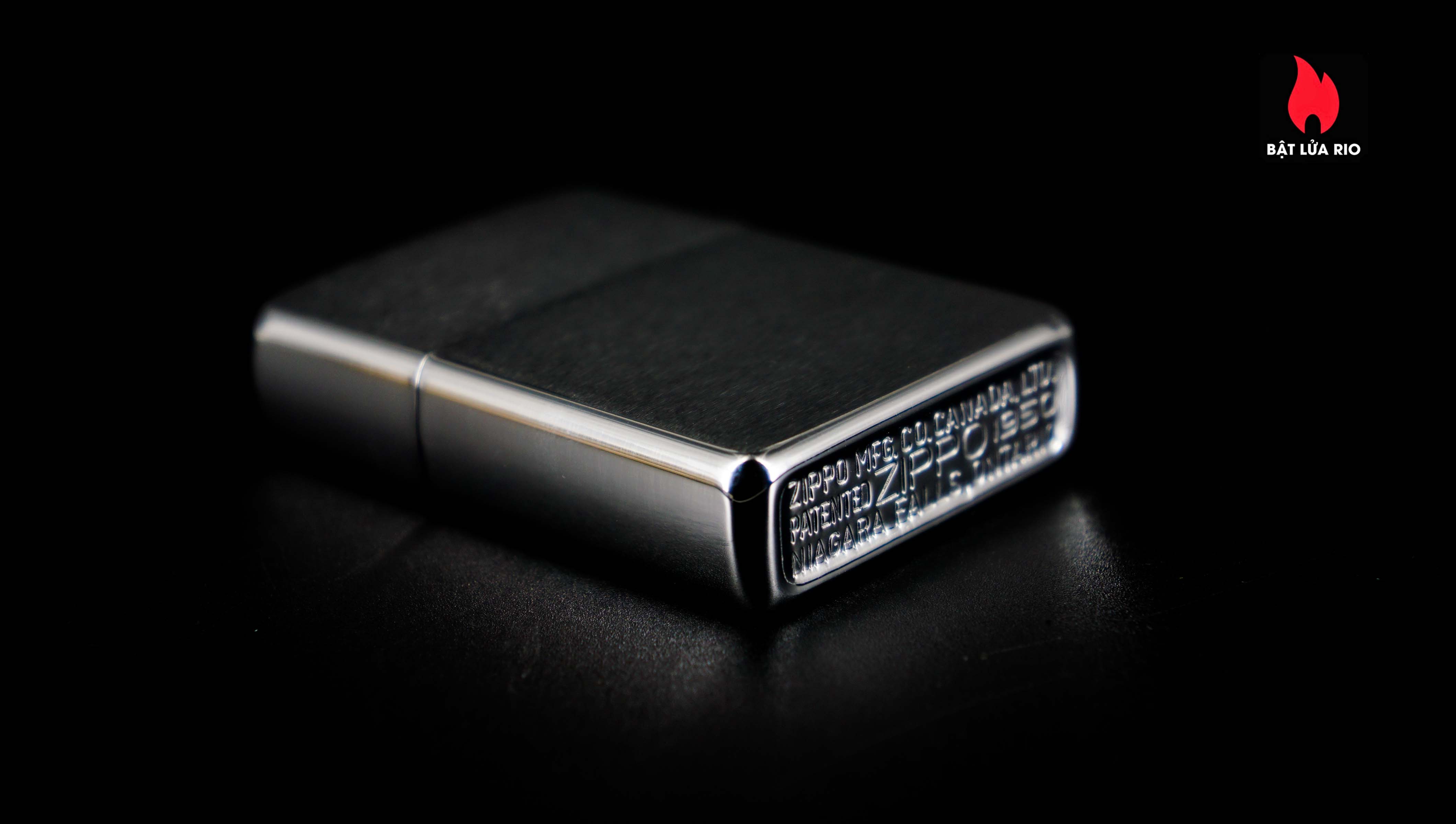 Zippo Canada 1959-1963 – DHC 4 Caribou 3
