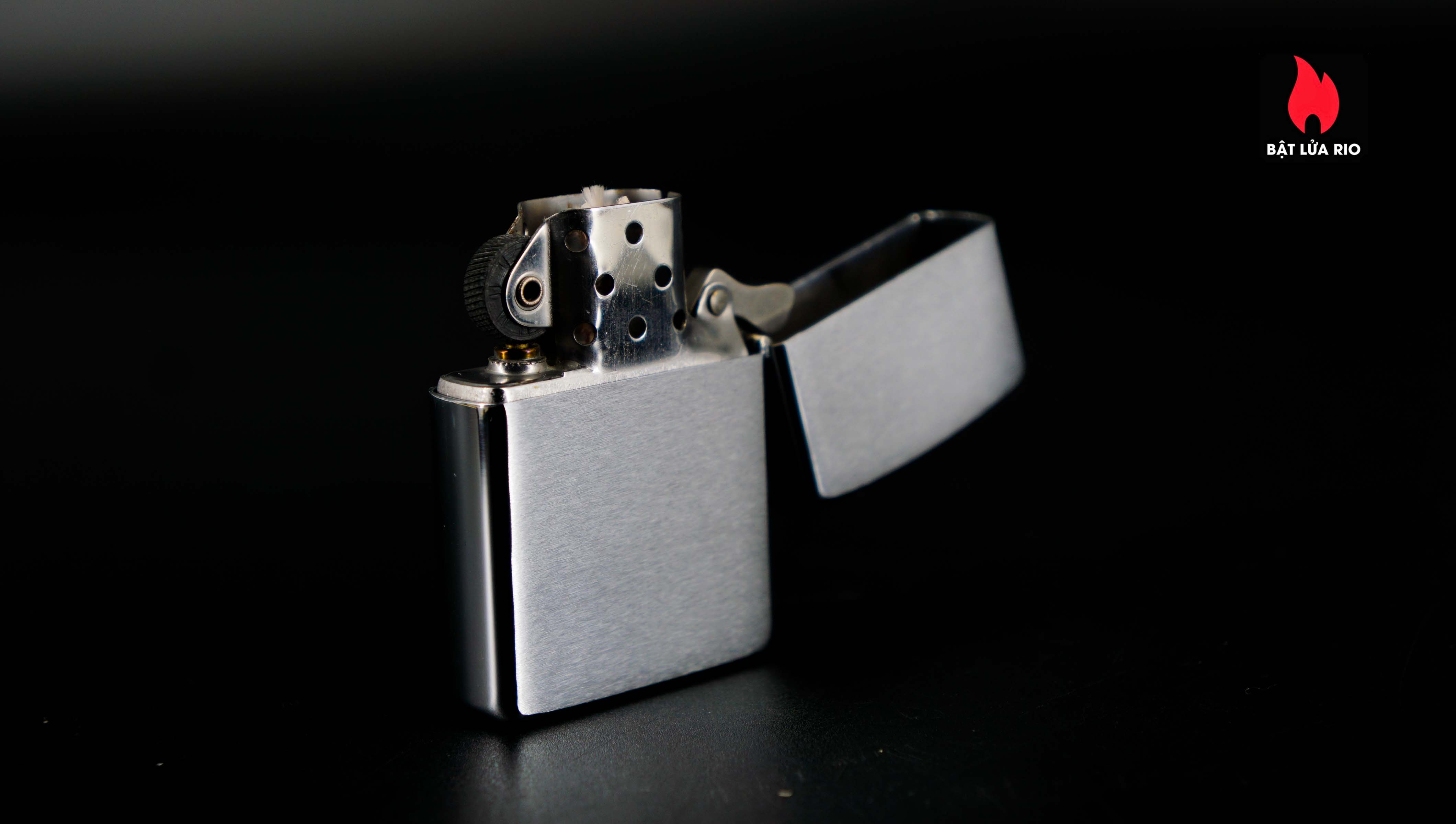 Zippo Canada 1959-1963 – DHC 4 Caribou 9