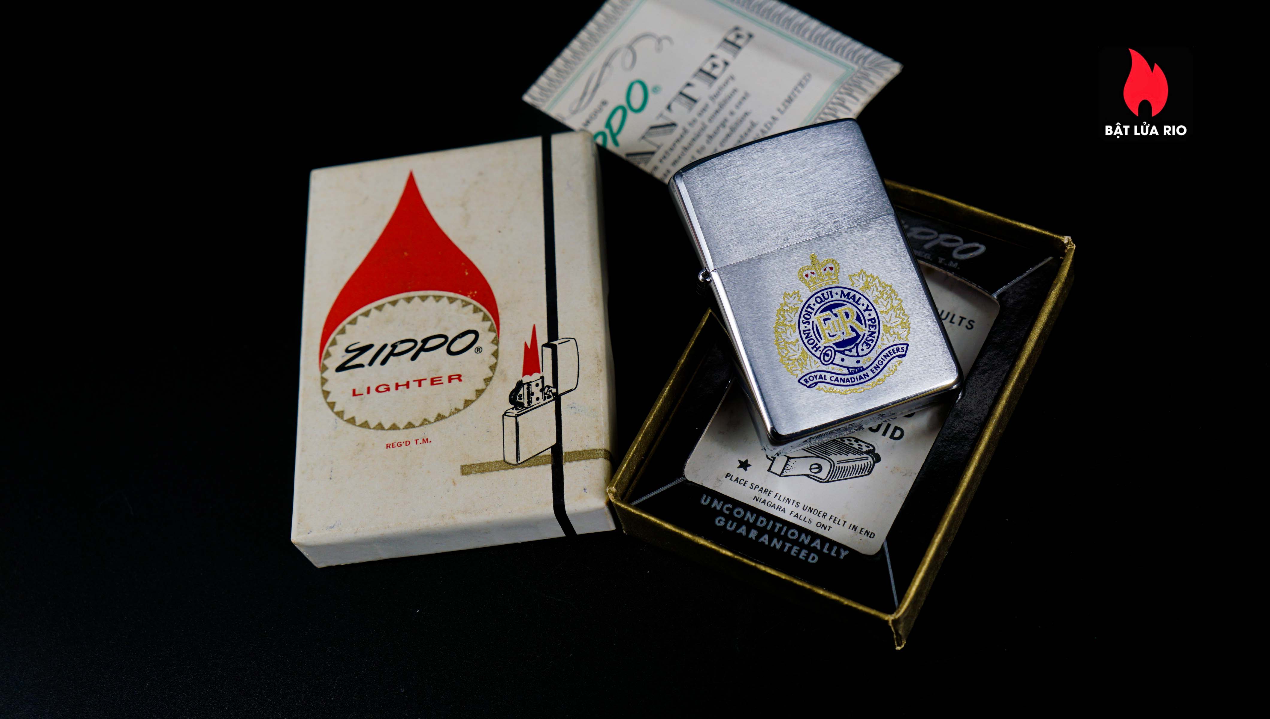 Zippo Canada 1967-1975 – Honi Soit Qui Mal Y Pense – Royal Canadian Engineers 17