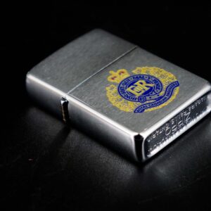 Zippo Canada 1967-1975 – Honi Soit Qui Mal Y Pense – Royal Canadian Engineers 3