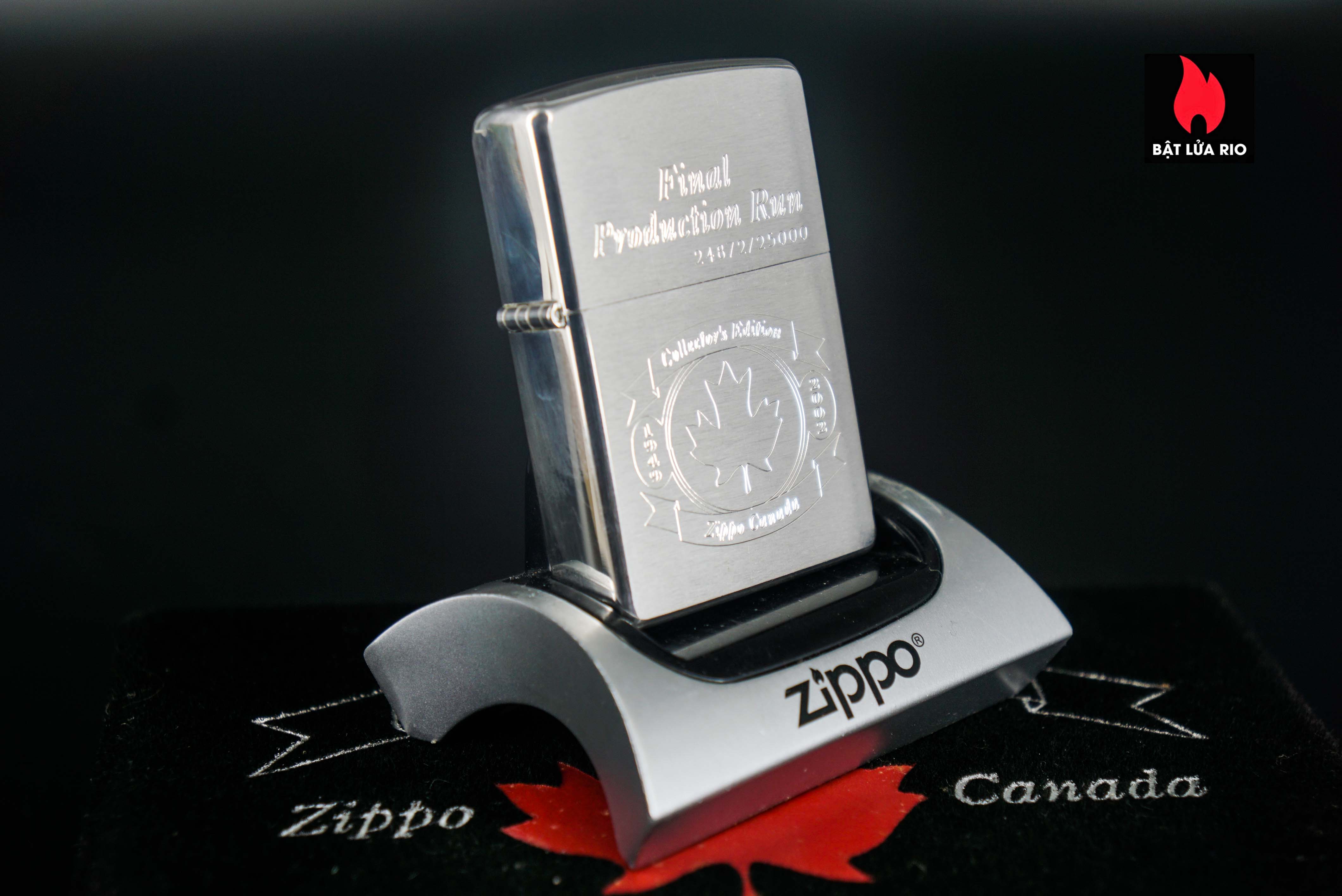 Zippo Canada 2002 – Zippo Collectible 2002 Canada COTY – Final Production Run