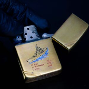 Zippo Chu Niên 1932-1982 – Đồng Nguyên Khối – USS New Jersey BB-62 – Big J 32 Zippo Chu Niên 1932-1982 – Đồng Nguyên Khối – USS New Jersey BB-62 – Big J 4