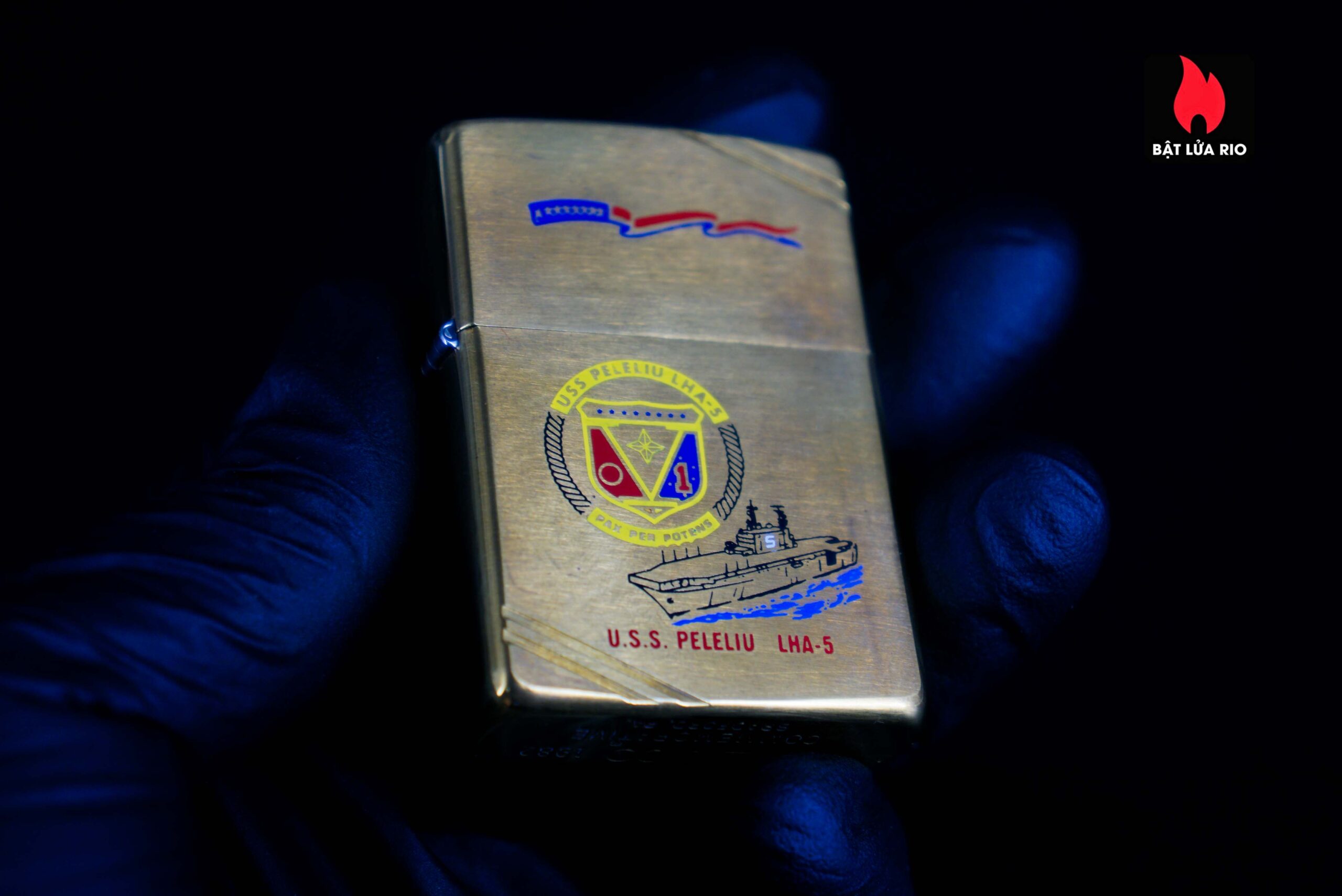 Zippo Chu Niên 1932-1982 – Đồng Nguyên Khối – USS Peleliu LHA-5 20 Zippo Chu Niên 1932-1982 – Đồng Nguyên Khối – USS Peleliu LHA-5 1