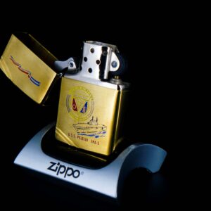 Zippo Chu Niên 1932-1982 – Đồng Nguyên Khối – USS Peleliu LHA-5 29 Zippo Chu Niên 1932-1982 – Đồng Nguyên Khối – USS Peleliu LHA-5 12