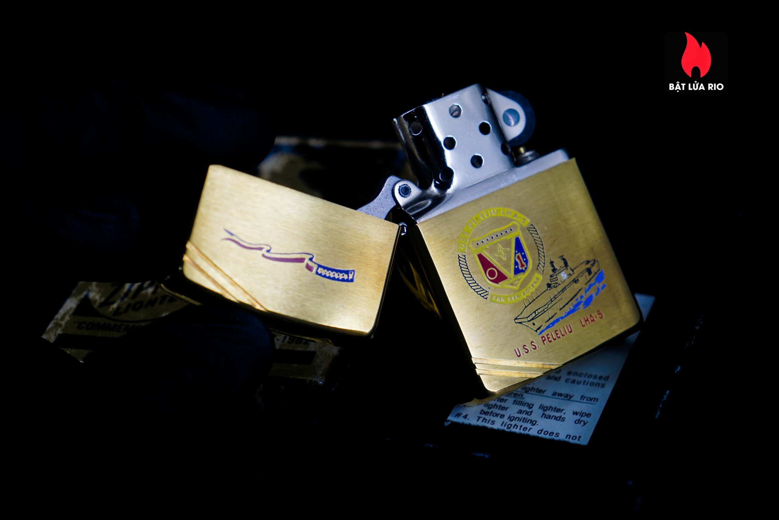 Zippo Chu Niên 1932-1982 – Đồng Nguyên Khối – USS Peleliu LHA-5 7 Zippo Chu Niên 1932-1982 – Đồng Nguyên Khối – USS Peleliu LHA-5 15