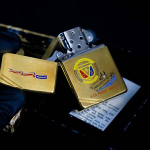 Zippo Chu Niên 1932-1982 – Đồng Nguyên Khối – USS Peleliu LHA-5 24 Zippo Chu Niên 1932-1982 – Đồng Nguyên Khối – USS Peleliu LHA-5 17