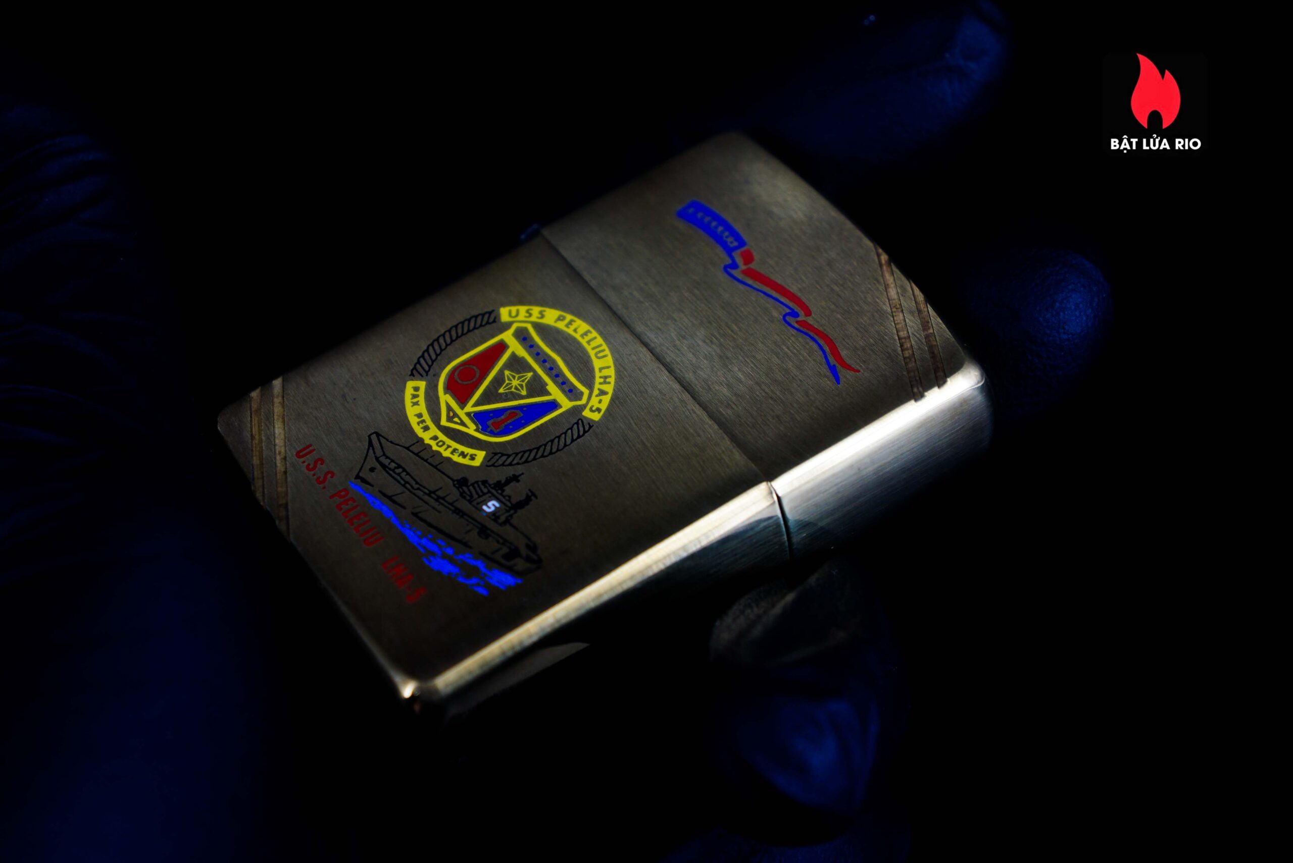 Zippo Chu Niên 1932-1982 – Đồng Nguyên Khối – USS Peleliu LHA-5 19 Zippo Chu Niên 1932-1982 – Đồng Nguyên Khối – USS Peleliu LHA-5 2