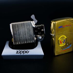 Zippo Chu Niên 1932-1982 – Đồng Nguyên Khối – USS Peleliu LHA-5 36 Zippo Chu Niên 1932-1982 – Đồng Nguyên Khối – USS Peleliu LHA-5 4