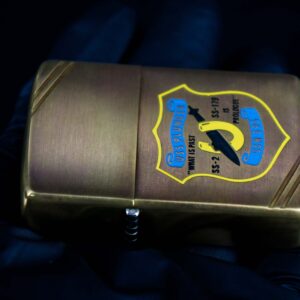 Zippo Chu Niên 1932-1982 – Đồng Nguyên Khối – USS Plunger SSN 595 15