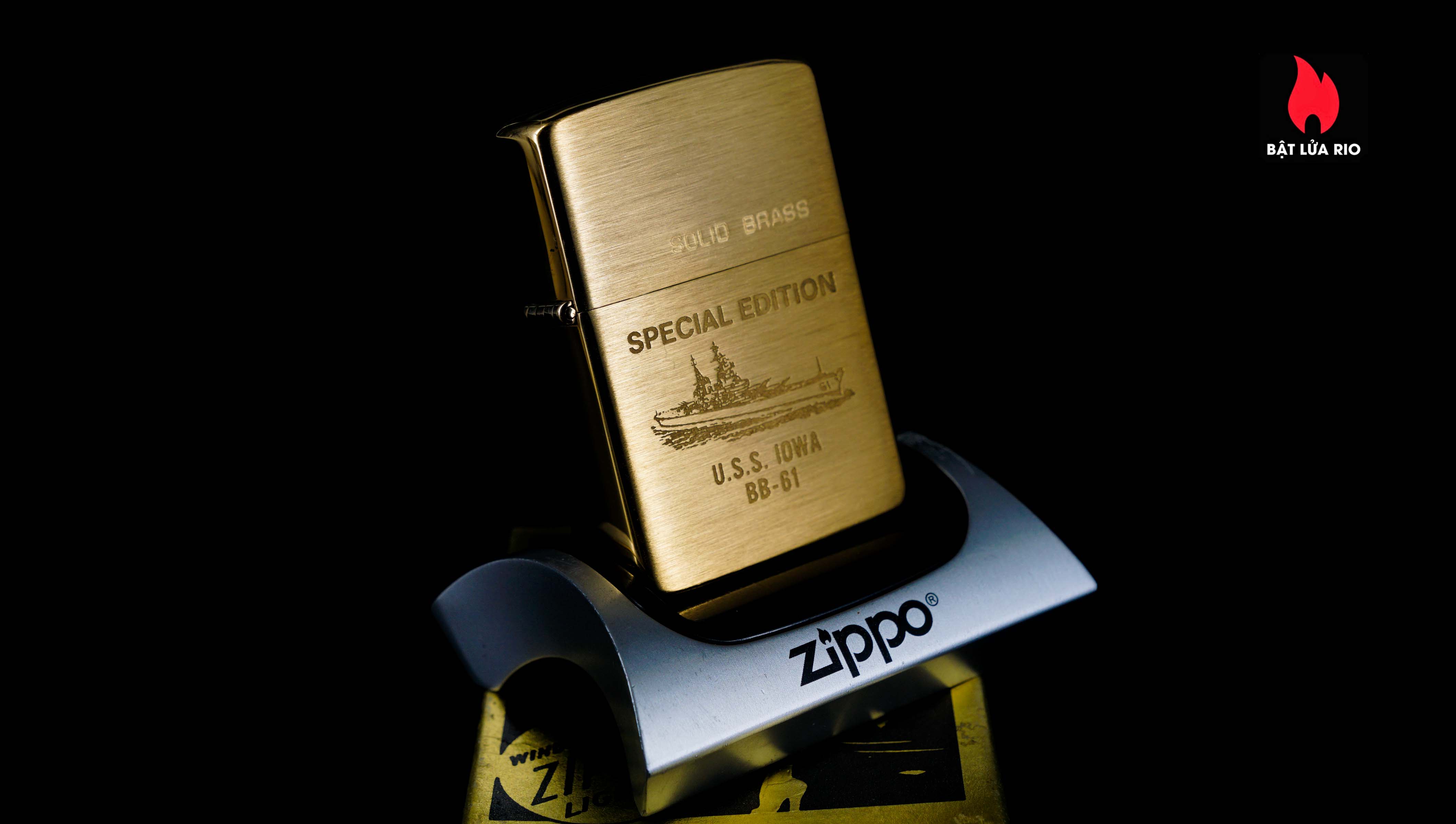 Zippo Chu Niên 1932-1984 – Đồng Nguyên Khối – Solid Brass – USS IOWA BB-61