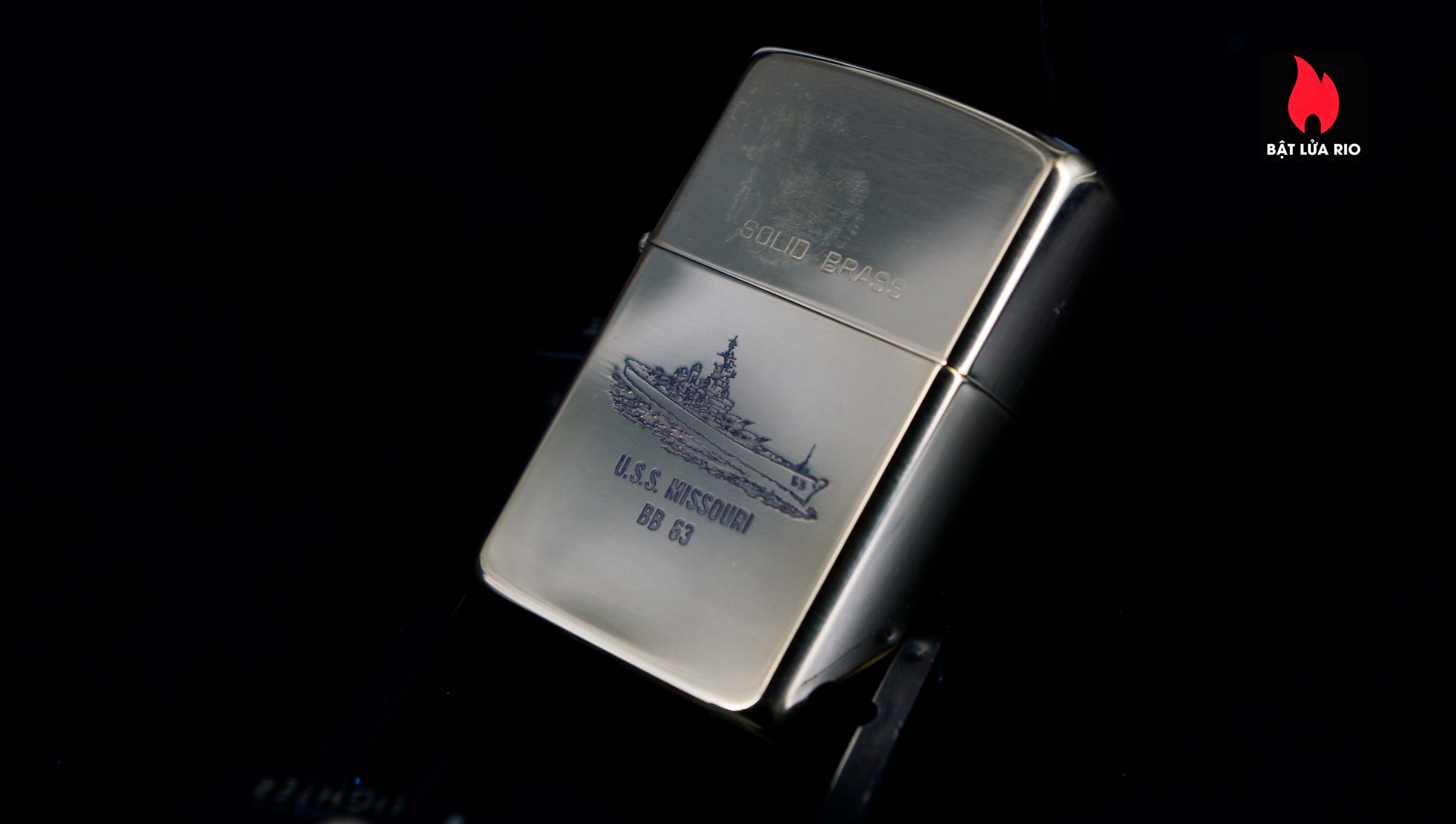 Zippo Chu Niên 1932-1986 – USS Missouri BB-63 - Big Mo 20