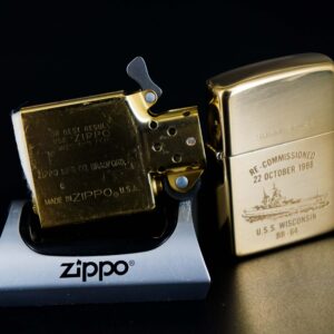Zippo Chu Niên 1932-1988 – Re-Commissioned 1988 – USS Wisconsin BB-64 32 Zippo Chu Niên 1932-1988 – Re-Commissioned 1988 – USS Wisconsin BB-64 2
