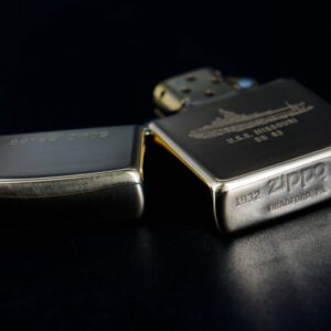 Zippo Chu Niên 1932-1990 – USS Missouri BB-63 – Big Mo 13