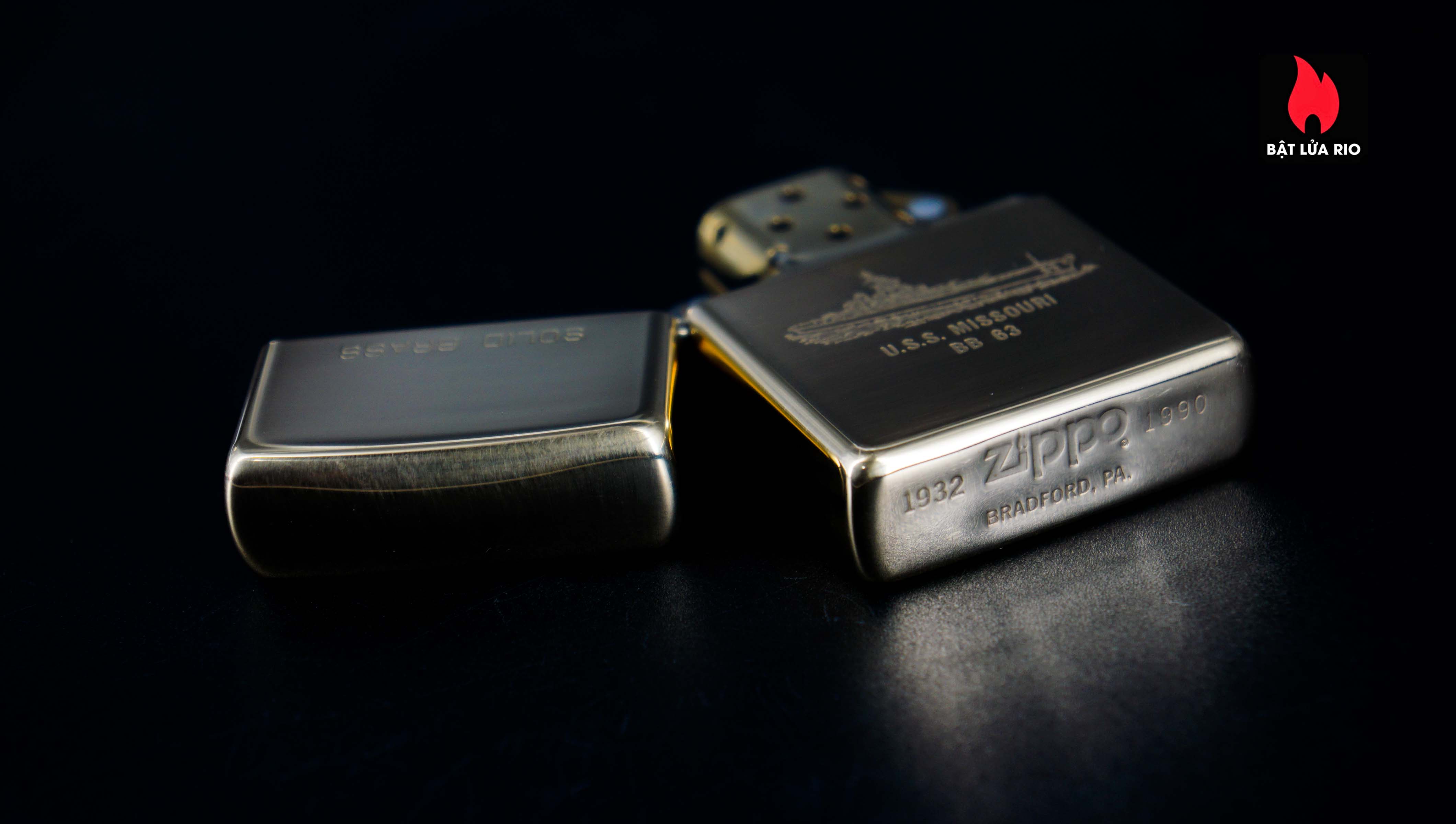 Zippo Chu Niên 1932-1990 – USS Missouri BB-63 – Big Mo 13