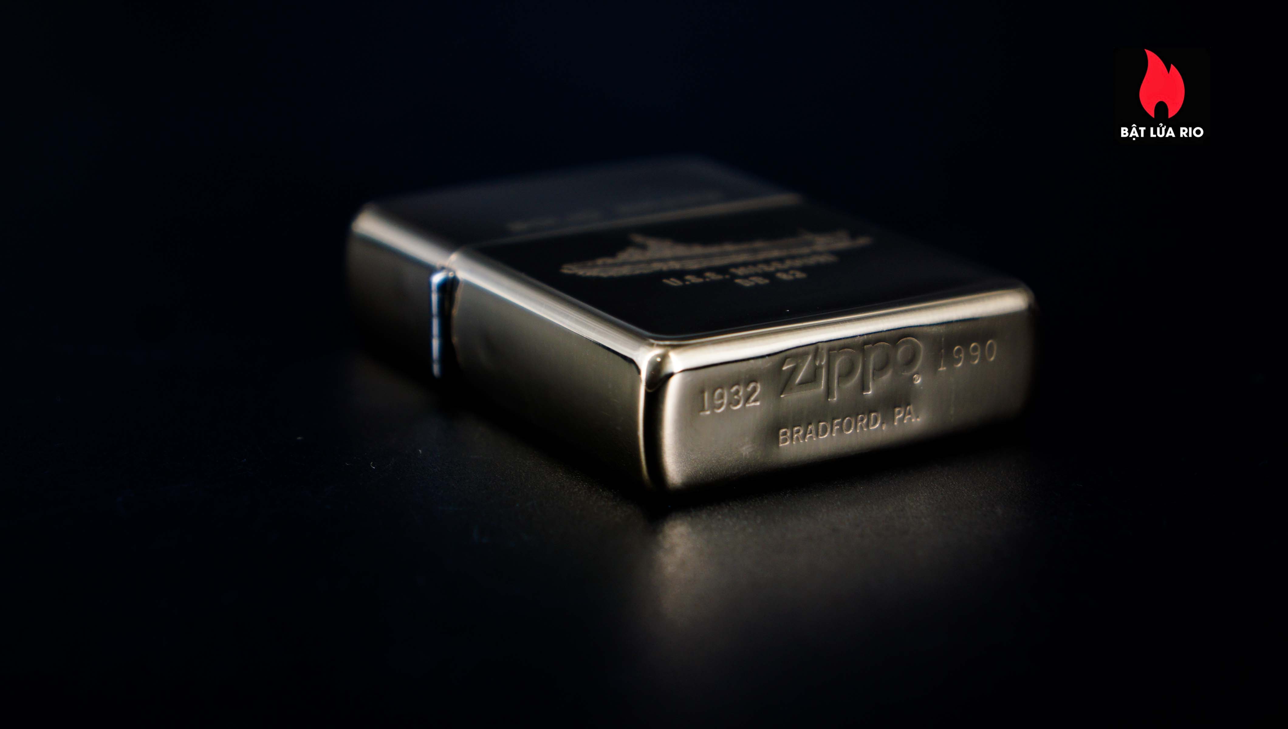 Zippo Chu Niên 1932-1990 – USS Missouri BB-63 – Big Mo 6