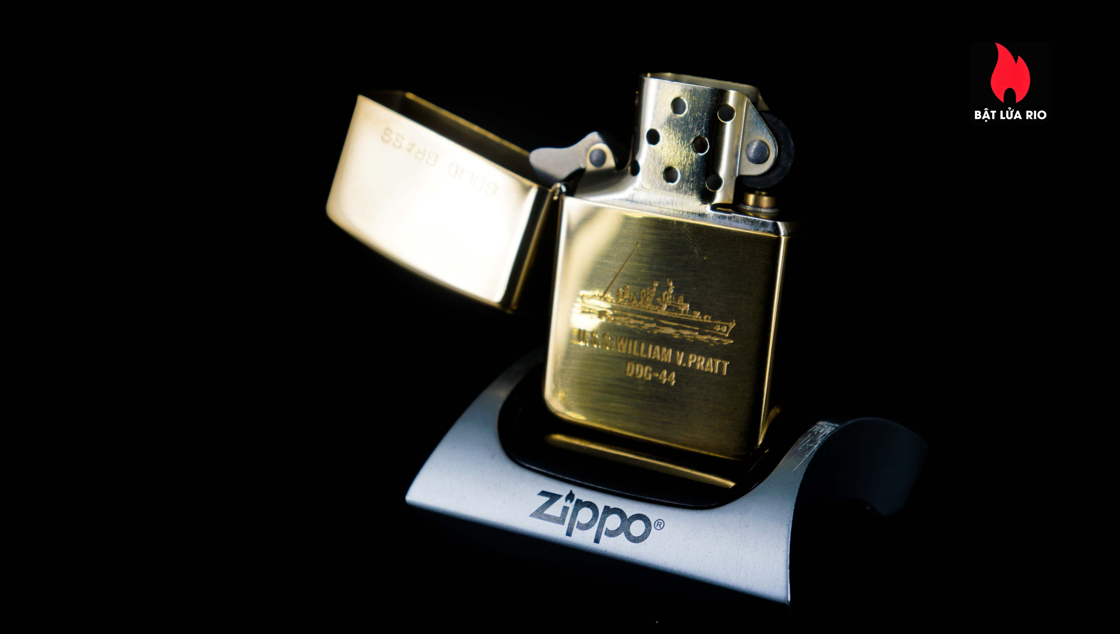 Zippo Chu Niên 1932-1991 – USS William V.Pratt DDG-44 11