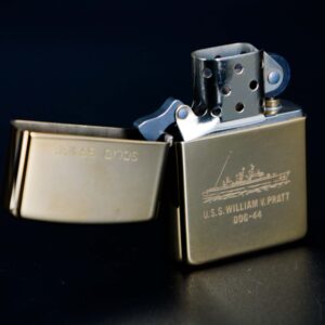 Zippo Chu Niên 1932-1991 – USS William V.Pratt DDG-44 12