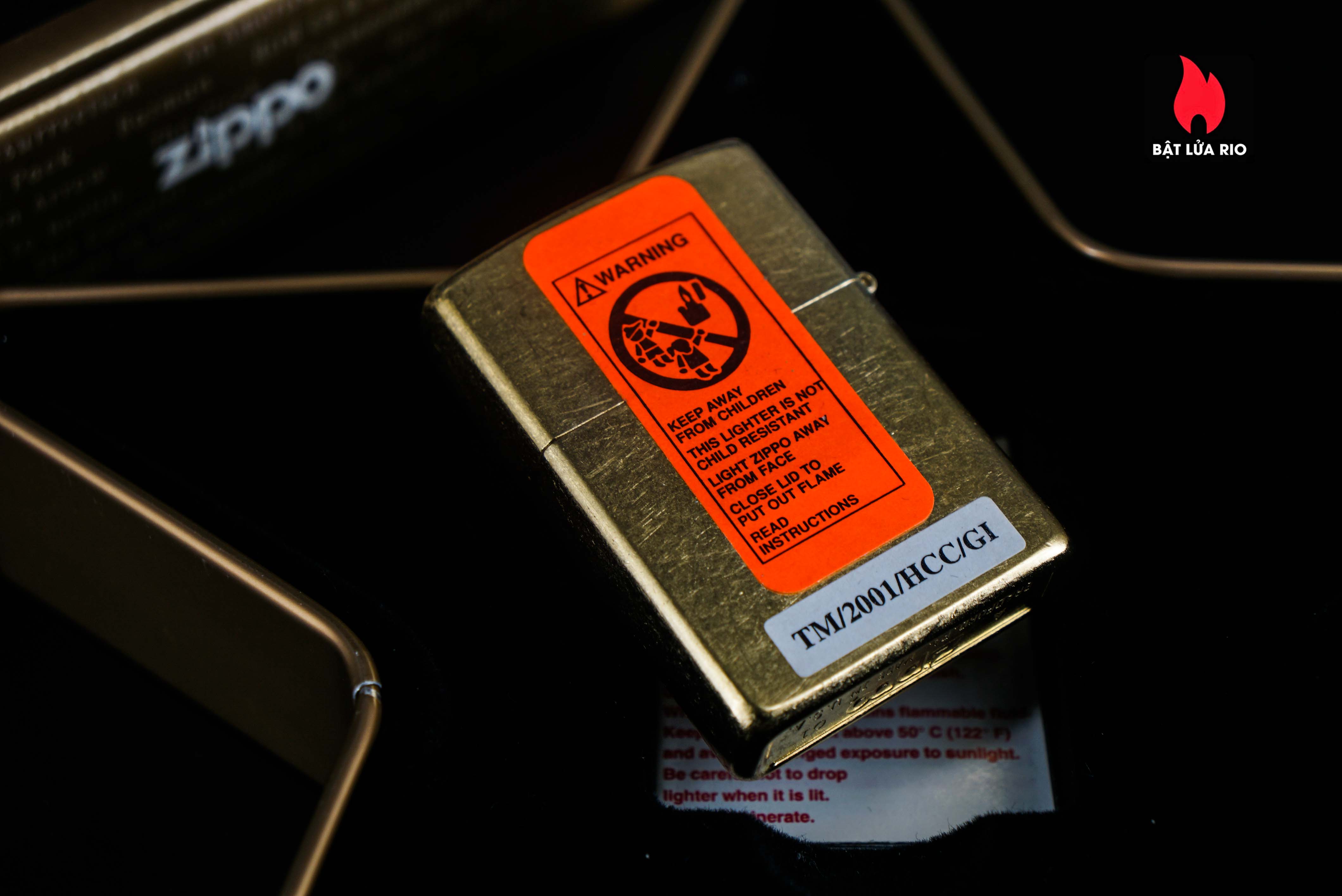 Zippo Coty 2001 – Collectible Hollywood’s Leading Light 11