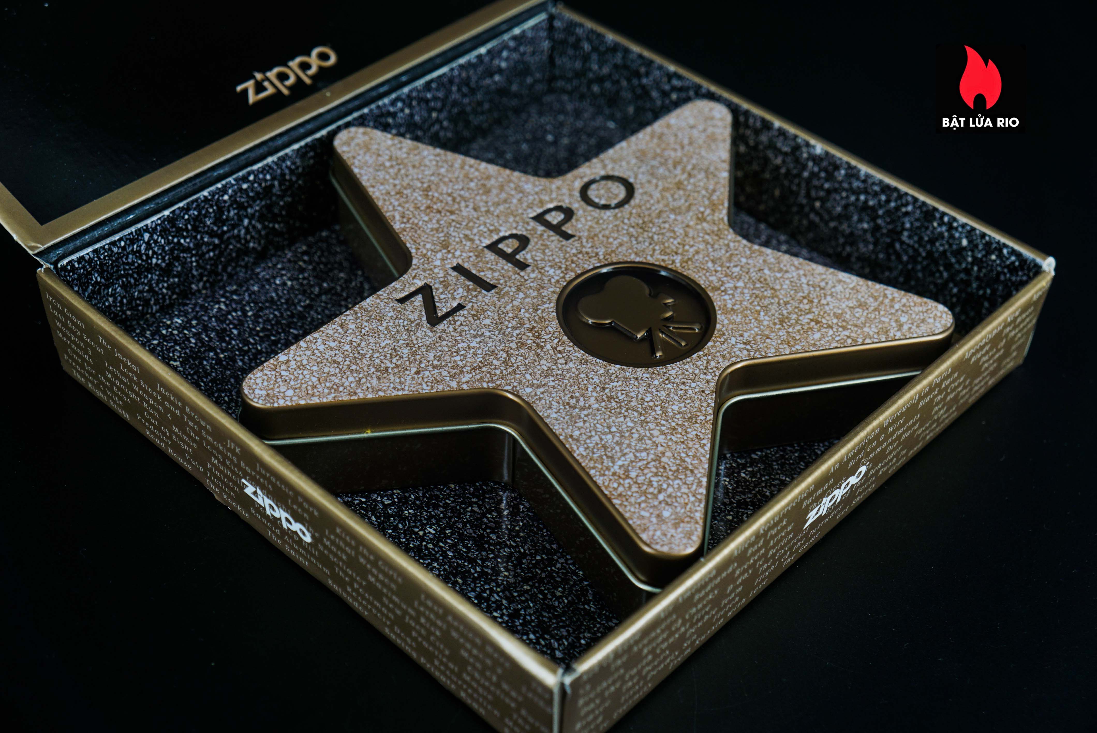 Zippo Coty 2001 – Collectible Hollywood’s Leading Light 14