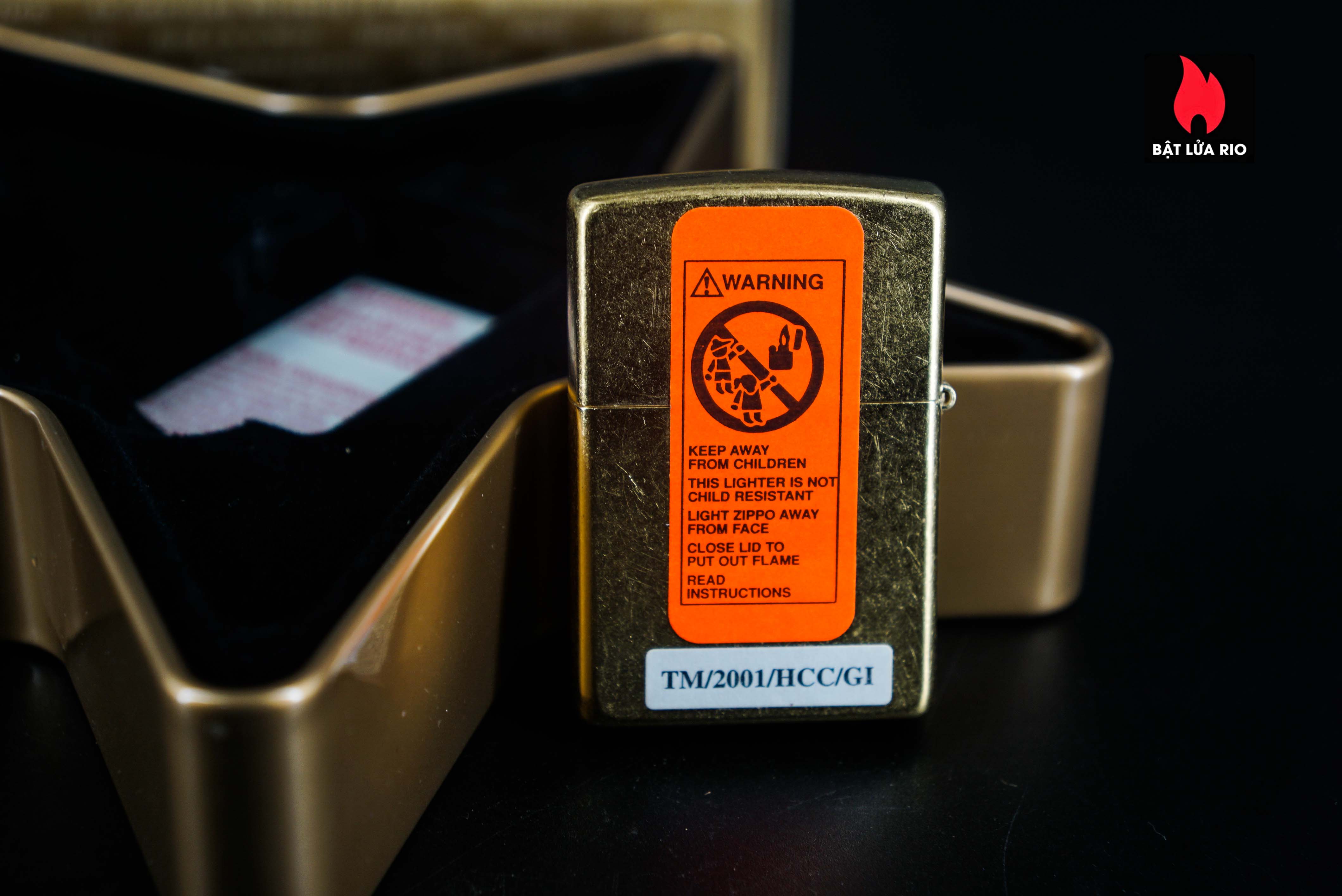 Zippo Coty 2001 – Collectible Hollywood’s Leading Light 4