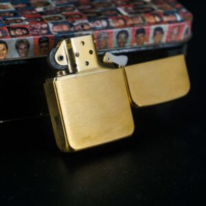 Zippo Coty 2002 – 1932-2002 – 70th Anniversary – Friends For A Lifetime 15