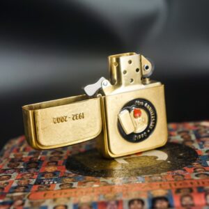 Zippo Coty 2002 – 1932-2002 – 70th Anniversary – Friends For A Lifetime 17