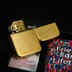 Zippo Coty 2002 – 1932-2002 – 70th Anniversary – Friends For A Lifetime 19