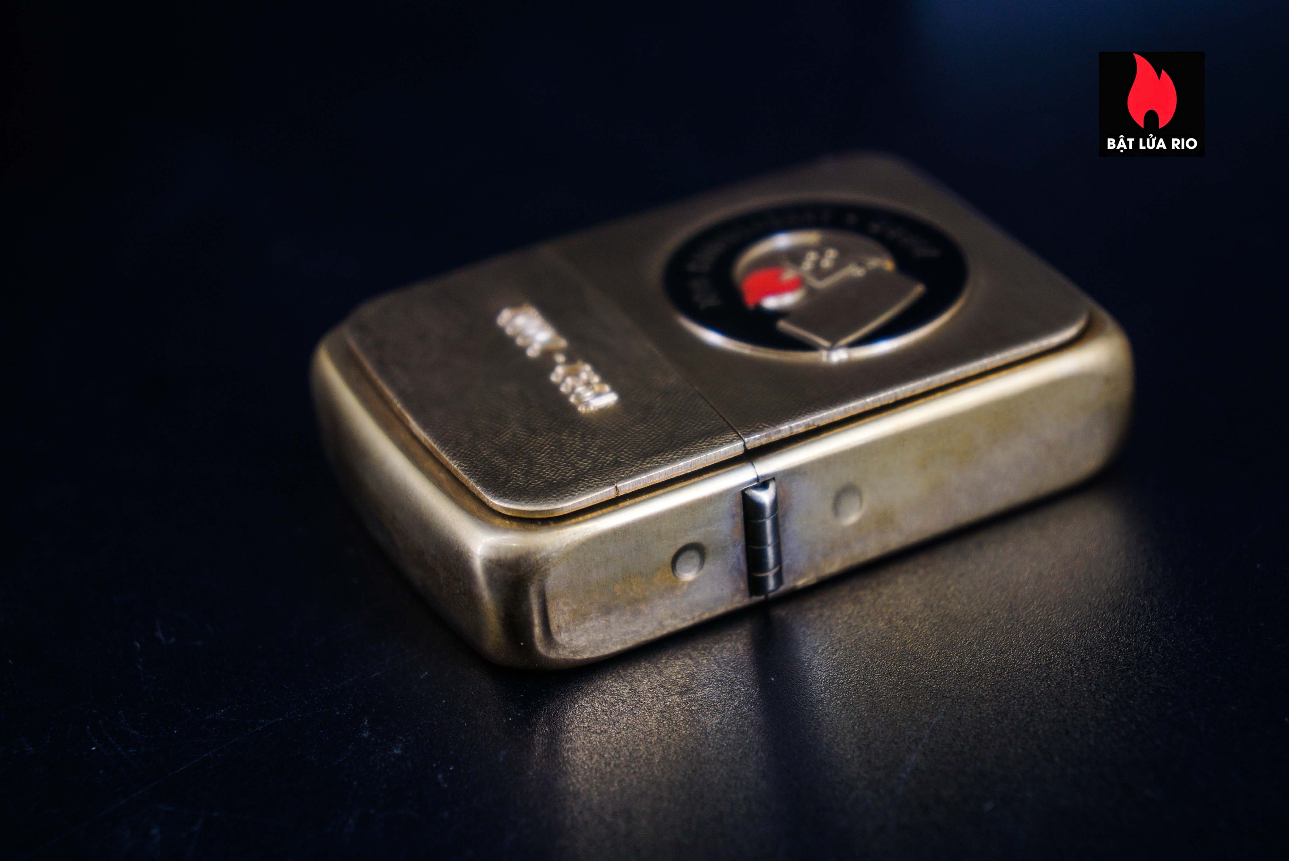 Zippo Coty 2002 – 1932-2002 – 70th Anniversary – Friends For A Lifetime 6