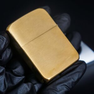 Zippo Coty 2002 – 1932-2002 – 70th Anniversary – Friends For A Lifetime 7