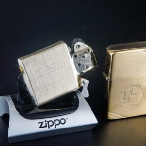 Zippo Gift Set 1932 - 1982 – Kỷ Niệm 50 Năm Thành Lập Hãng Zippo – 50th Anniversary – Employee 12