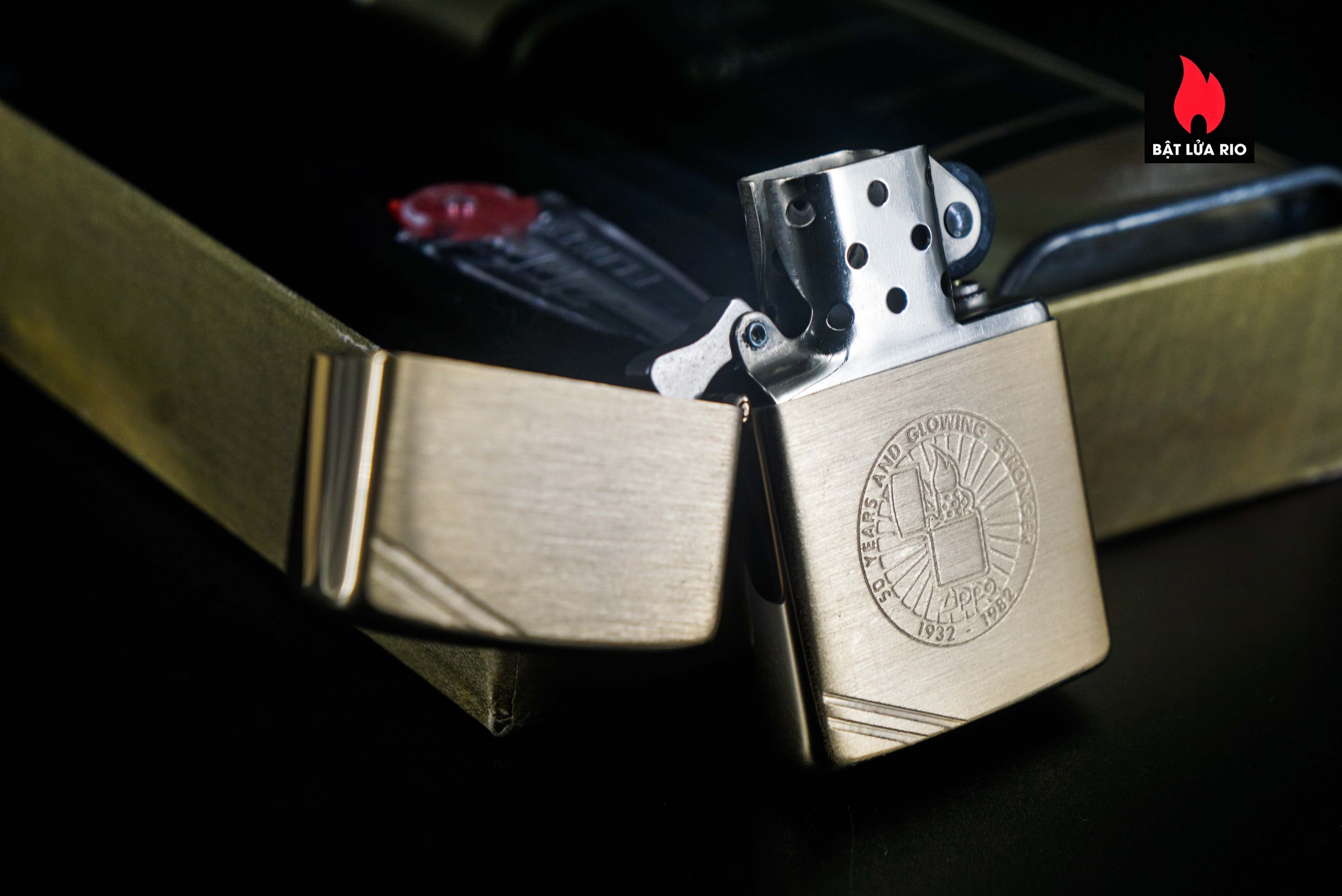 Zippo Gift Set 1932 - 1982 – Kỷ Niệm 50 Năm Thành Lập Hãng Zippo – 50th Anniversary – Employee 20