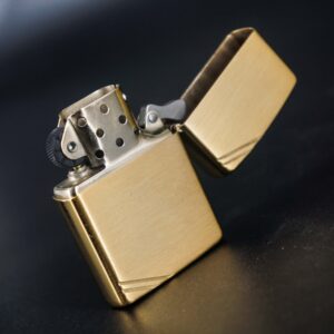 Zippo Gift Set 1932 - 1982 – Kỷ Niệm 50 Năm Thành Lập Hãng Zippo – 50th Anniversary – Employee 5
