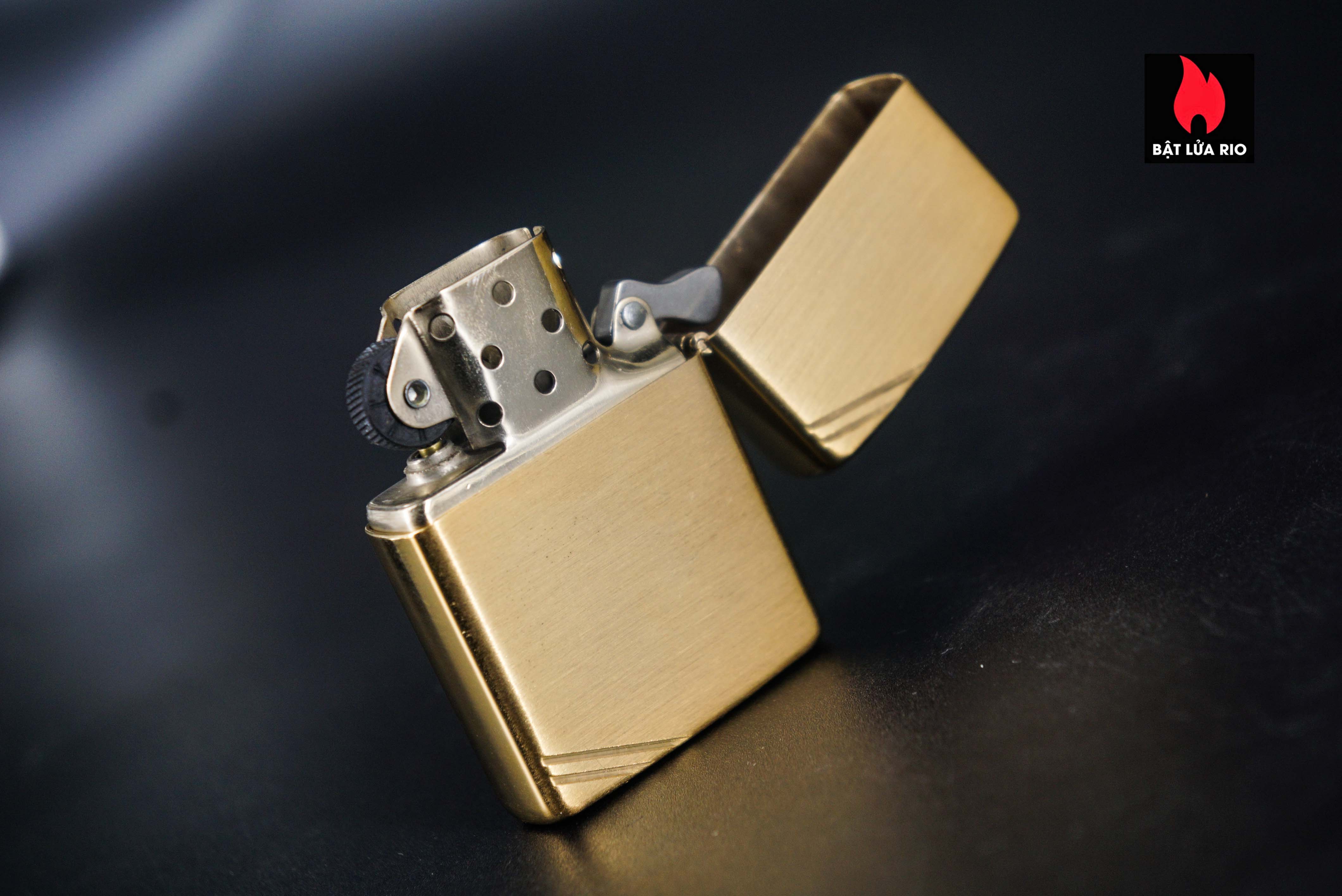 Zippo Gift Set 1932 - 1982 – Kỷ Niệm 50 Năm Thành Lập Hãng Zippo – 50th Anniversary – Employee 5